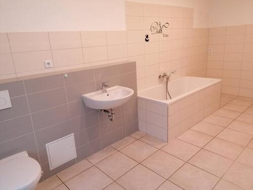 Foto - 5 Zimmer Erdgeschoßwohnung zur Miete in Bernsdorf