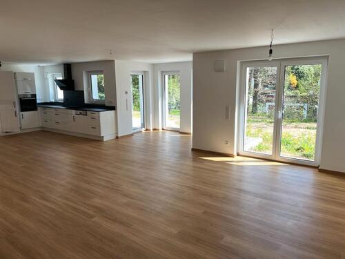 Foto - 5 Zimmer Etagenwohnung in Adelsdorf