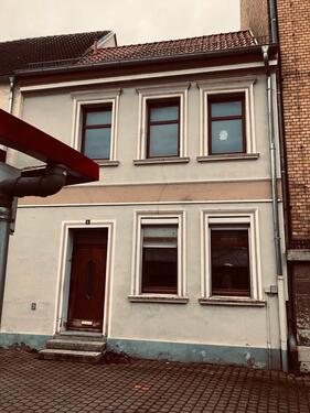 Foto - Reihenhaus - 50.000,00&nbsp;EUR Kaufpreis, ca.&nbsp; 97,00&nbsp;m&sup2;