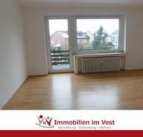 ***NEU in Suderwich***schöne Etagenwohnung mit Balkon wartet auf Sie - Recklinghausen Berghausen