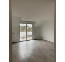 2-Raum DG-Wohnung mit Stellplatz und Balkon - Duisburg Hamborn