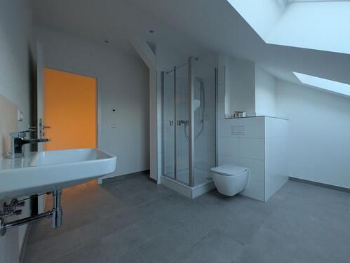 Foto - Modernisierte 2‑Zimmer‑Wohnung mit offenem Küchenbereich