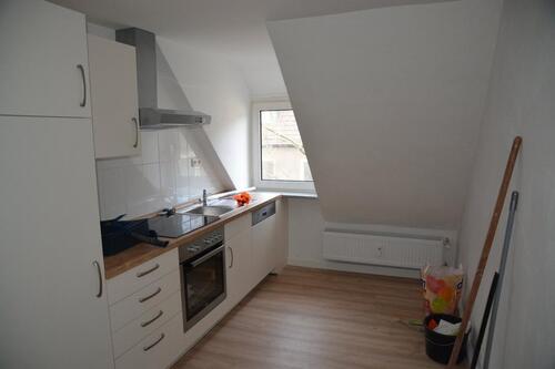 Foto - Renovierte Dachgeschoss-Wohnung in Holsterhausen mit Einbauküche