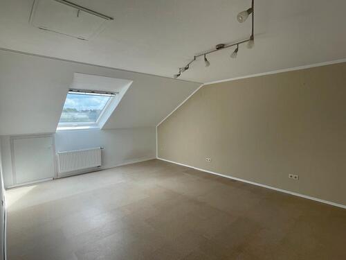 Foto - 2,5 Zimmer KDB Dachgeschosswohnung in MS-Gelmer