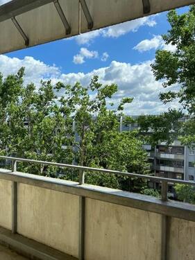 Foto - Ganz oben! 3-Zimmer-Wohnung mit Balkon!