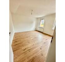 Frisch sanierte 2-Raum-Wohnung! - Bitterfeld-Wolfen Greppin