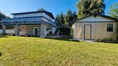 Foto - Kleines Haus mit idyllischen Garten