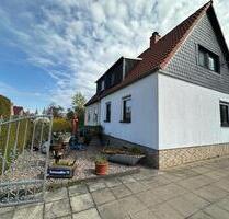 DHH in Ohrdruf - 200.000,00&nbsp;EUR Kaufpreis, ca.&nbsp; 80,00&nbsp;m&sup2; in Drei Gleichen (PLZ: 99869)