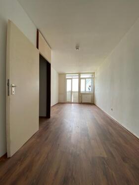 Foto - Schönem Ausblick in LU-Oggersheim ab Sofort - 3-Zimmer-Wohnung