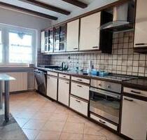 Sofort einziehen! Möblierte 115 m² Wohnung ideal für Familien - Hof