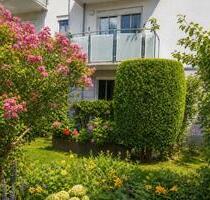 ERSTBEZUG nach Sanierung! Terrassenwohnung mit Garten! EBK+TG-SP! - Coswig