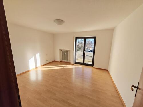 Foto - Helle 2-Zimmer Wohnung 2 Balkonen 2. OG inkl. Tiefgaragenplatz