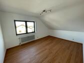 Foto - 4 Zimmer Dachgeschoßwohnung zur Miete in Malsch