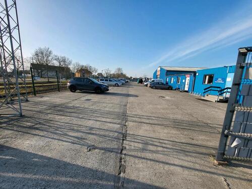 Foto - Außen Stellplatz für Womo Wowa Boot PKW Anhänger Auto