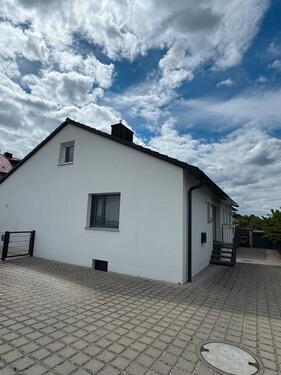 Foto - Einfamilienhaus Bungalow 106 m2 ,4 ZKB Generalsanierung 2019 PV