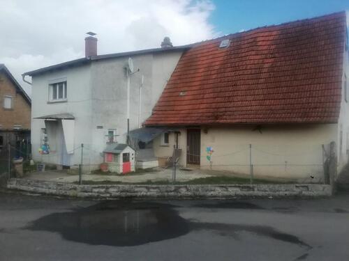 Foto - 7 Zimmer Mehrfamilienhaus, Wohnhaus in Aidhausen