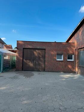 Foto - Werkstatt mit Bühne Schrauberhalle mit Büro