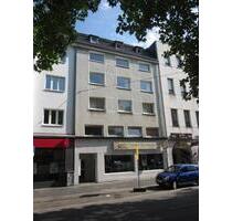 Leben mitten in der Stadt. Geräumige 2,5-Zimmer-Stadtwohnung - Bochum
