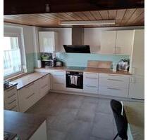 Sehr gepfl, 2 Familienhaus mit sep. Werkstatt in Niederwürzbach - Blieskastel