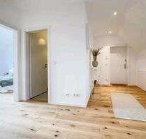 Moderne 3,5-Zimmer-Wohnung mit Balkon Frisch renoviert! - Dortmund Hombruch
