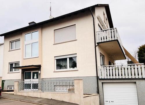 Foto - Mehrfamilienhaus 3 Wohneinheiten 255m 770m Grundstück privat