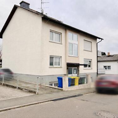 Foto - 10 Zimmer Mehrfamilienhaus, Wohnhaus in Staufenberg