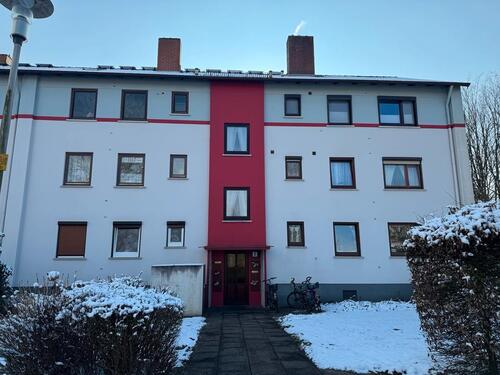 Foto - 3 Zi. Wohnung mit Balkon, Garage und ausgebauten Dachboden