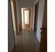 EG 3-Raum-Wohnung - 395,00&nbsp;EUR Kaltmiete, ca.&nbsp; 57,00&nbsp;m&sup2; in Teuchern (PLZ: 06682)