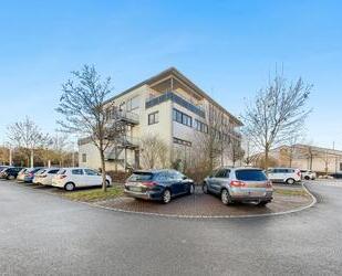 2 Zi. 84 qm Wohnung mit XXL‑Balkon, Aufzug, Stellplatz & RENDITE - Würzburg Heuchelhof