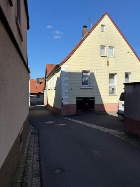 Foto - 6 Zimmer Einfamilienhaus zum Kaufen in Neubrunn