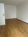 Foto - *** Schöne 2-Zimmer mit Wannenbad, Balkon und Parkett in toller Lage! ***