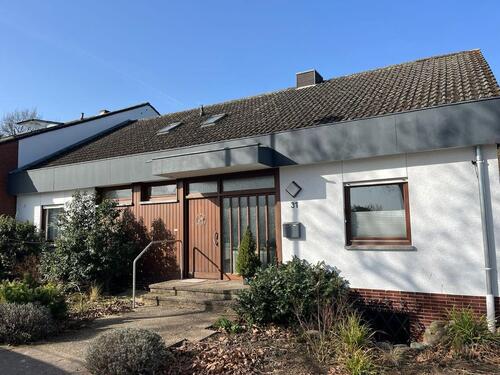 Foto - Tolles Einfamilienhaus mit 5-Zimmern befristet zu vermieten