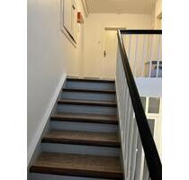 Zentrale 2 Zimmer DG-Wohnung - 690,00 EUR Kaltmiete, in Groß-Gerau (PLZ: 64521)