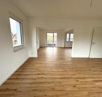 Erstbezug nach Sanierung! Moderne 3-Zimmer-Wohnung mit Balkon in Etzhorn - Oldenburg