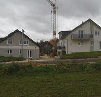 Helle Vier Zimmer Wohnung - 1.025,00&nbsp;EUR Kaltmiete, ca.&nbsp; 101,00&nbsp;m&sup2; in Hayingen (PLZ: 72534)