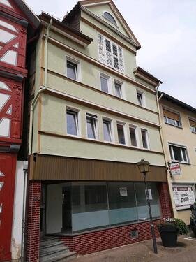 Foto - Mehrfamilienhaus, Wohnhaus zum Kaufen in Hessisch Lichtenau