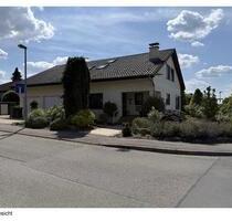 Freist EFH mit riesigem Garten in Bietigheim Bissingen Buch - Bietigheim-Bissingen