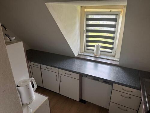 Foto - Dachgeschosswohnung - 990,00&nbsp;EUR Kaltmiete, ca.&nbsp; 90,00&nbsp;m&sup2;