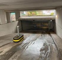 Zwei Stellplätze in Tiefgarage - 60,00 EUR Miete, in Essen (PLZ: 45134) Stadtbezirk II