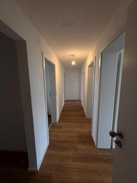 Foto - ERKHEIM-Helle, moderne 80 qm EG -Wohnung mit Garten zu vermieten!