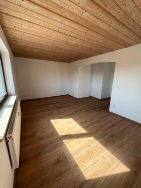 Foto - 2.5 Zimmer Etagenwohnung zur Miete in Mallersdorf-Pfaffenberg