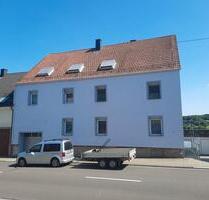 Dreifarmilienhaus - 615.500,00&nbsp;EUR Kaufpreis, ca.&nbsp; 330,00&nbsp;m&sup2; in Mandelbachtal (PLZ: 66399)