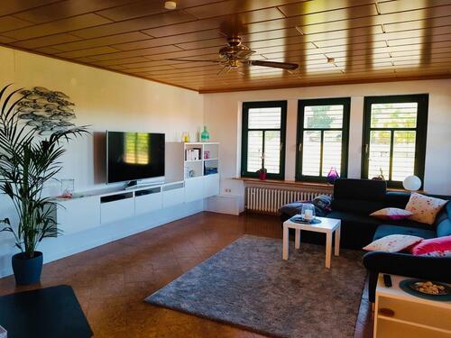 Foto - 6 Zimmer Etagenwohnung zur Miete in Niederaula