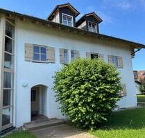 1,5 Zimmer Wohnung mit kl. Garten und Tiefgaragenstellplatz - Amerang