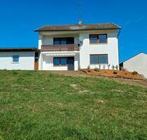Wohnhaus auf 4 Seit Hof - 1.200,00 EUR Kaltmiete, in Perach (PLZ: 84567)