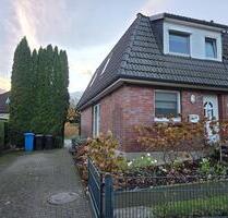 Moderne, gepflegte Doppelhaushälfte in Rosengarten von Privat