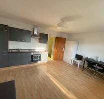 Teilmöbliert 2 Zimmer Wohnung mit Einbauküche und Balkon - Schwalbach am Taunus