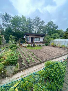 Foto - Kleingarten mit Bungalow B23 - 5.000,00&nbsp;EUR Kaltmiete, ca.&nbsp; 0,00&nbsp;m&sup2;