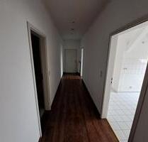 sanierte 4 Zimmer Wohnung in Genthin mit Balkon