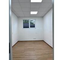 BÜROFLÄCHE MIT ANGRENZENDEM LAGERABSTELLRAUM IN FRITZLAR